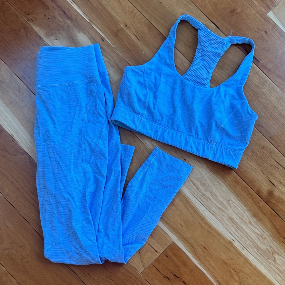 Outdoor Voices Doing Things Bra & Leggings Small